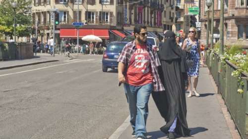 Ολλανδία: Απαγόρευση της μπούρκας σε δημόσιους χώρους