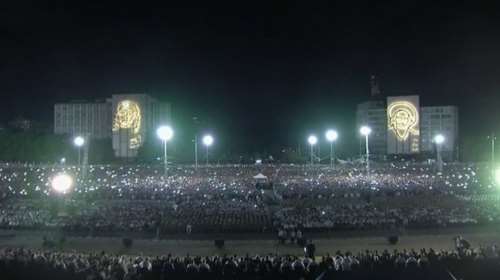 Παρακολουθήστε απευθείας την τελετή μνήμης για τον Κάστρο