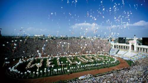 Τραμπ: Υποστηρίζει την υποψηφιότητα του Λος Άντζελες το 2024