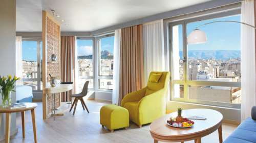 Ενα νέο ξενοδοχείο - κόσμημα μόλις άνοιξε στο κέντρο της Αθήνας [Εικόνες]