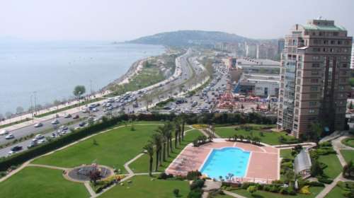 Ρωσικό πλοίο έχει προσαράξει στην Κωνσταντινούπολη