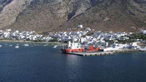 50χρονος χτυπήθηκε από φορτηγό στο λιμάνι της Σίφνου