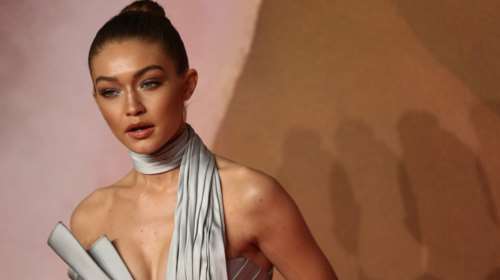 Η Gigi Hadid μοντέλο της χρονιάς [ΕΙΚΟΝΕΣ]
