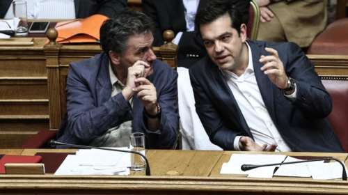 Από τα «πανηγύρια» για το χρέος στο «γολγοθά» της αξιολόγησης