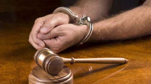 Οκτώ χρόνια κάθειρξη σε 35χρονο για αποπλάνηση ανήλικης