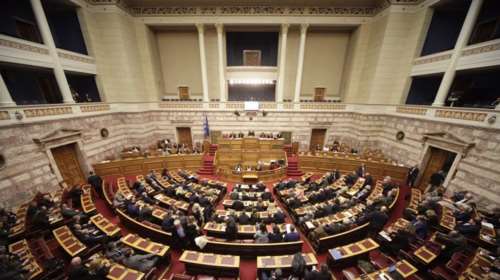 Βουλή:Με...Χάρι Πότερ &amp; αρκούδες η συζήτηση του προϋπολογισμού