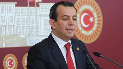 Τούρκος βουλευτής: Θα καρφώσω την τουρκική σημαία στα νησιά του Αιγαίου