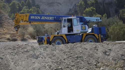 Έχασε τη ζωή του όταν τον καταπλάκωσε φορτηγό στη ρυμούλκηση