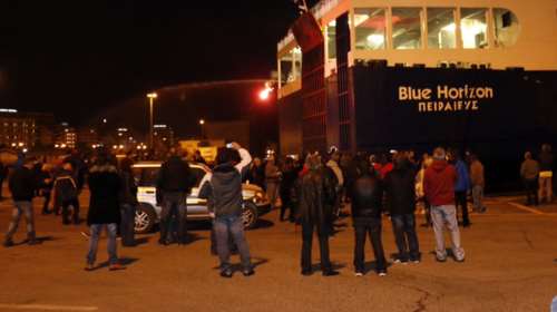 Ενταση και επεισόδια στο λιμάνι του Ηρακλείου Κρήτης