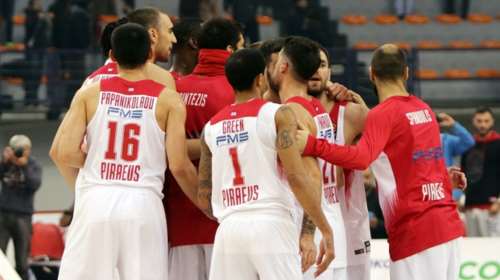 Διέλυσε την Ούνικς Καζάν ο Ολυμπιακός στο Φάληρο με 88-59