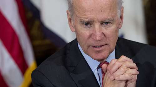 Ο Μπάιντεν αμφισβητεί αλλαγή της πολιτικής για το περιβάλλον