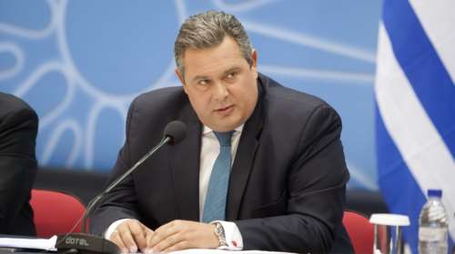 Ο Καμμένος μιλά για «κίνδυνο ατυχήματος» με την Τουρκία