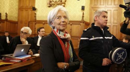 NYT: Η καταδίκη της Λαγκάρντ θα περιπλέξει το ελληνικό ζήτημα