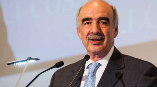 Ο Μεϊμαράκης έστειλε πάλι την καλύτερη χριστουγεννιάτικη κάρτα