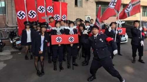 Σάλος στην Ταιβάν από μαθητές με σβάστικα και ναζιστική στολή