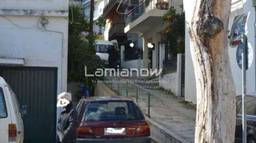 Σοκ στη Λαμία: Σφαγιασμένη βρέθηκε στο σπίτι της γνωστή παιδοψυχίατρος