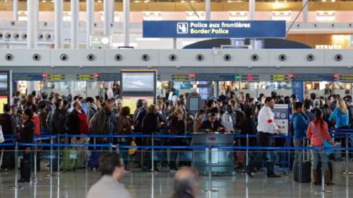 Εκκενώθηκε τμήμα του αεροδρομίου «Σαρλ Ντε Γκολ» στο Παρίσι