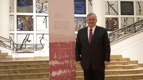 Με πτώμα και καμμένο βρέθηκε το ΙΧ του Έλληνα πρεσβευτή στο Ρίο;