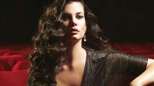 H Mαρία Κορινθίου έχει γενέθλια και φωτογραφήθηκε από την κόρη της