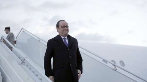 Στη Βαγδάτη ο Ολάντ με μηνύματα για την τρομοκρατία