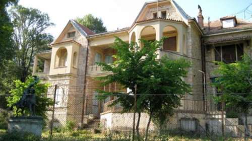 Ξεκλειδώνοντας τα μυστικά των ανακτόρων στο Τατόι (Μέρος Α&#39;)