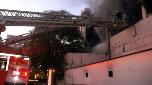 Τώρα: Πυρκαγιά σε σούπερ μάρκετ στο Γύθειο της Λακωνίας