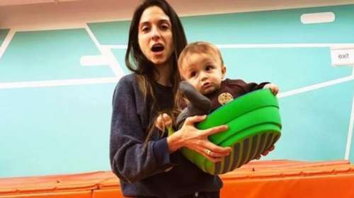 Γιατί η Σοφία Καρβέλα ζητά συγγνώμη στον μικρό γιο της για τα γενέθλιά του;