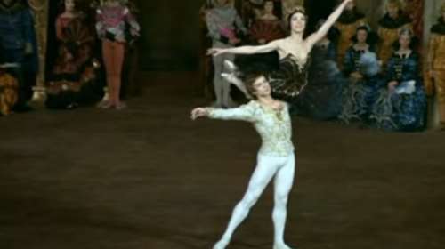 Η θρυλική και σκανδαλώδης ζωή του Ρούντολφ Νουρέγεφ