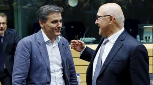 Επαφές Τσακαλώτου με Σαπέν και Μοσκοβισί για την αξιολόγηση