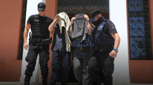 Ηχηρά διεθνή μηνύματα: Μην παραδώσετε τους 8 στον Ερντογάν