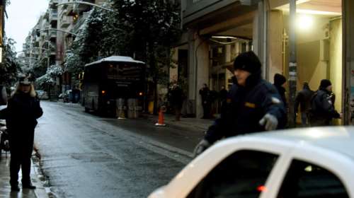 Ποιος είναι ο αστυνομικός που τραυμάτισαν οι τρομοκράτες