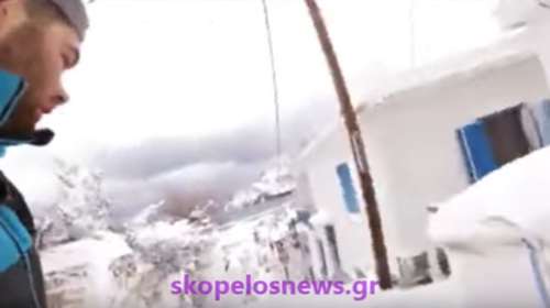 Snowboard στα σοκάκια της Σκοπέλου-Απίστευτη κατάβαση