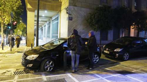 Εληξε ο συναγερμός για το ύποπτο όχημα έξω από την ΤτΕ