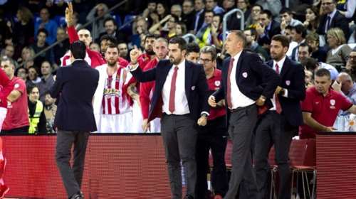 Μεγάλο διπλό του Ολυμπιακού με σφραγίδα Μάντζαρη