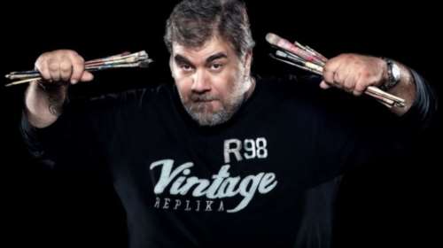 Ο τρελά ερωτευμένος Σταρόβας έτοιμος για γάμο και δίαιτα