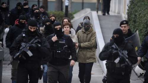 Ιντερνετ καφέ στη Ν. Σμύρνη το στρατηγείο συνεργού της Ρούπα