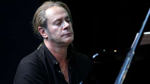 Ο Στέφανος Κορκολής μιλά για την μάχη με τον καρκίνο