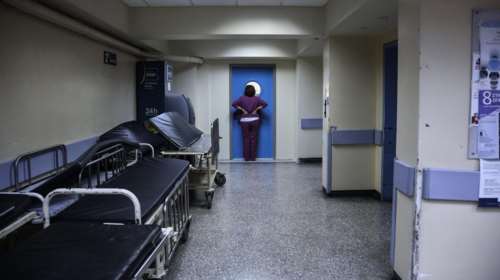 Γερμανικά ΜΜΕ: Και φτωχοί και άρρωστοι οι Ελληνες