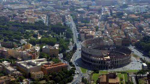 Ισχυρός σεισμός στην Ιταλία, έγινε αισθητός στη Ρώμη