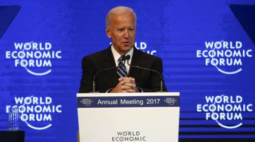 Mπάιντεν:  Η Ρωσία θα παρέμβει και στις εκλογές στην Ευρώπη