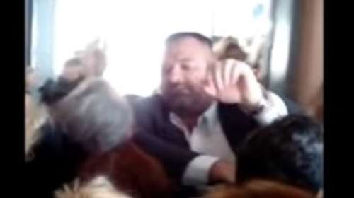 Βίντεο-ντοκουμέντο από την εισβολή των Χρυσαυγιτών σε σχολείο στο Πέραμα