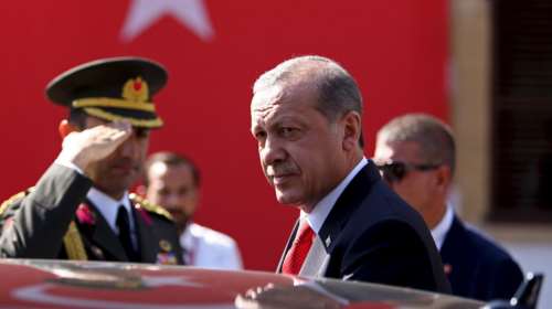 Aνοιξε ο δρόμος για την ενίσχυση των εξουσιών του Ερντογάν