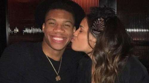 Τα πιο γλυκά συγχαρητήρια στον Γιάννη  Αντετοκούνμπο