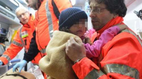 Ανασύρθηκαν ζωντανοί άλλοι 4 άνθρωποι από το ξενοδοχείο στην Ιταλία