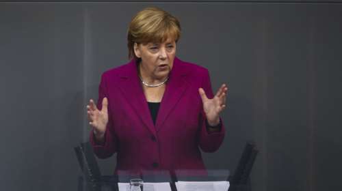 Πρώτη αντίδραση Μέρκελ για Τραμπ: Θα επιδιώξουμε συμβιβασμό