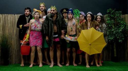 «Το  νησί των σκλάβων»: Ένα υπέροχο έργο από το Θέατρο Κωφών