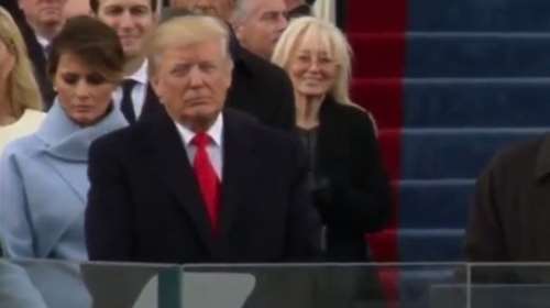 Το βίντεο της Μελάνια από την ορκωμοσία που προκαλεί ανησυχία