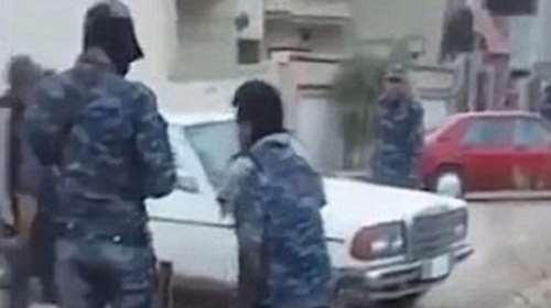 Ιρακινοί στρατιώτες χτυπούν και εκτελούν τρεις τζιχαντιστές