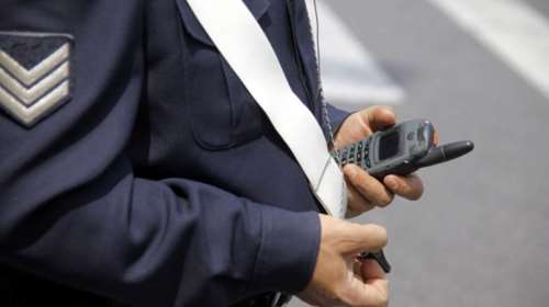 Διοικητής της τροχαίας ζήτησε μίζα 2.000 ευρώ για να σβήσει κλήση