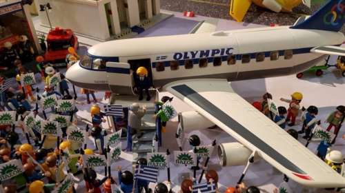 Απίθανο: Το νεύμα του Ανδρέα στη Μιμή έγινε ...playmobil